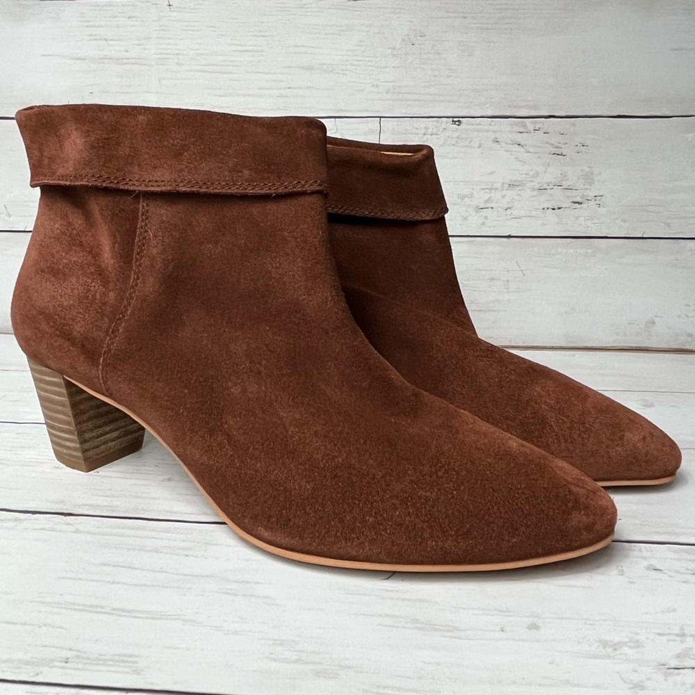 Lucky Brand Zaprika Suede Cuffed Bootie Faux Stack Wood Heels NWOB Size 8 1/2